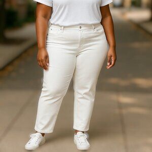2 for/$30 Old Navy Curvy Mid-RiseStraight Leg Jeans Bright White Size 18 Plus-A1